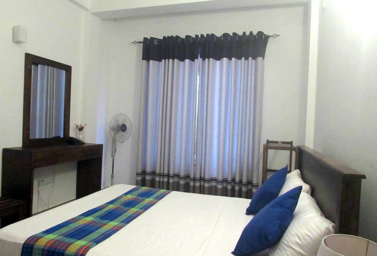 Red Chillies Tourist Inn Κάντι Εξωτερικό φωτογραφία